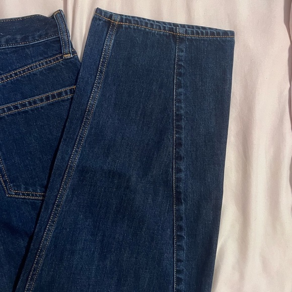 GAP High Rise Barrel Jeans - Picture 6 of 7